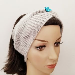 New Handmade Knit Winter Women Headband. Gray.